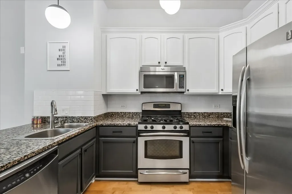8 West Monroe Street Chicago IL 60603
