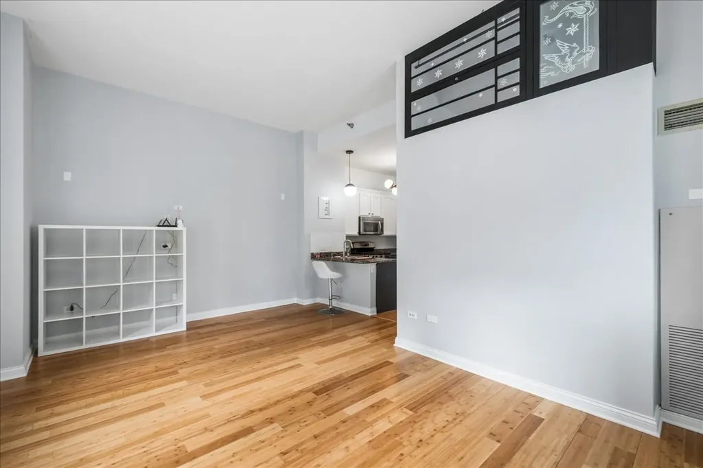 8 West Monroe Street Chicago IL 60603