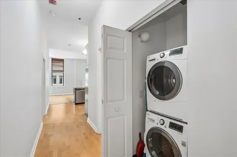 8 West Monroe Street Chicago IL 60603