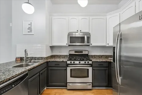8 West Monroe Street Chicago IL 60603