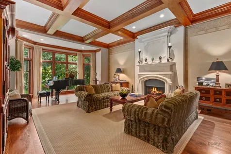 1271 North Green Bay Road Lake Forest IL 60045