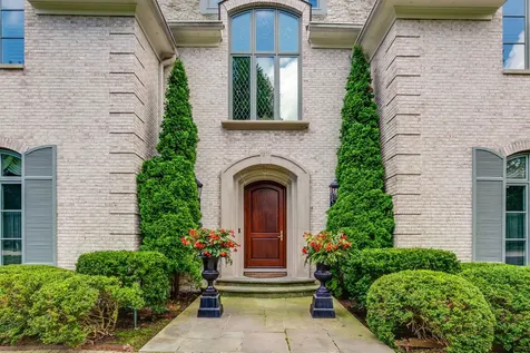 1271 North Green Bay Road Lake Forest IL 60045