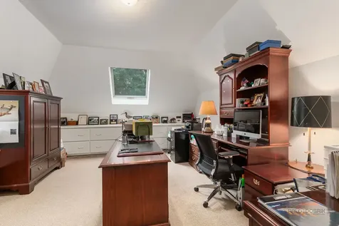 1271 North Green Bay Road Lake Forest IL 60045