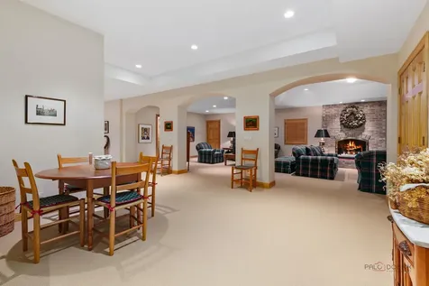 1271 North Green Bay Road Lake Forest IL 60045