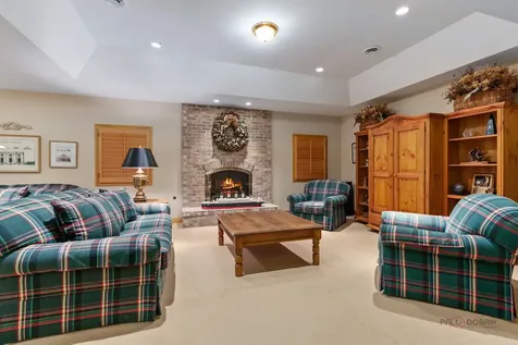 1271 North Green Bay Road Lake Forest IL 60045