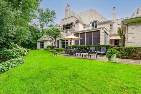 1271 North Green Bay Road Lake Forest IL 60045
