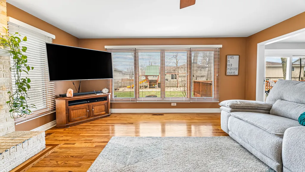 16551 Winding Creek Road Plainfield IL 60586