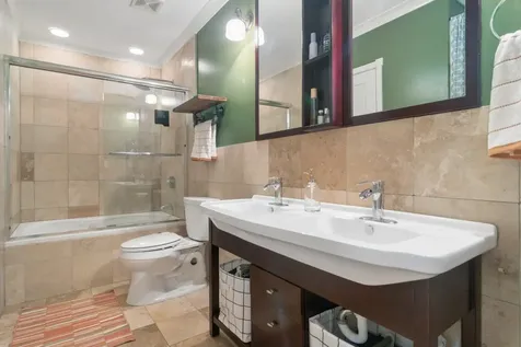 1234 West Winnemac Avenue Chicago IL 60640