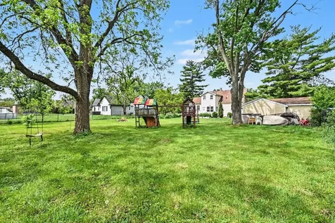 8901 Elm Avenue Burr Ridge IL 60527