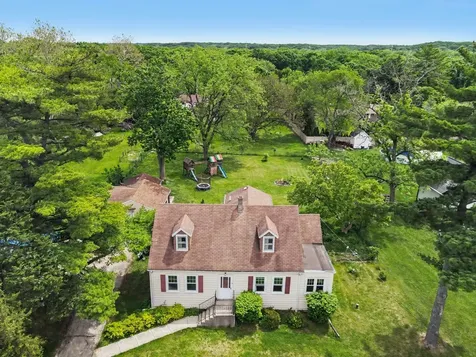 8901 Elm Avenue Burr Ridge IL 60527