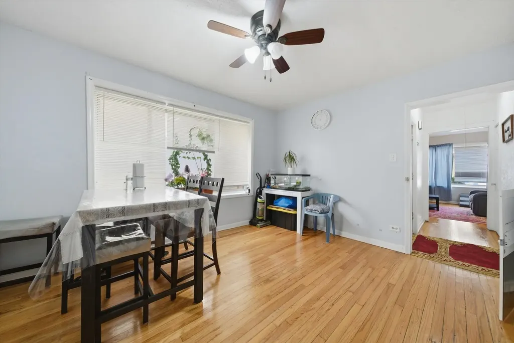 1025 North Trumbull Avenue Chicago IL 60651
