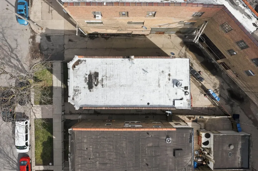 1025 North Trumbull Avenue Chicago IL 60651