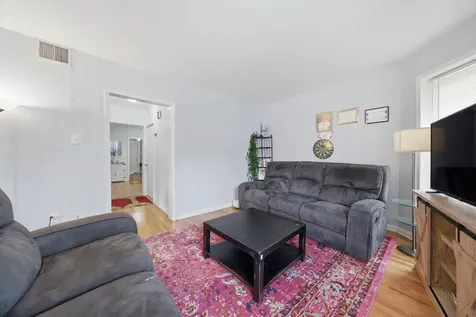 1025 North Trumbull Avenue Chicago IL 60651