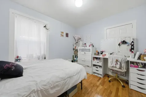 1025 North Trumbull Avenue Chicago IL 60651