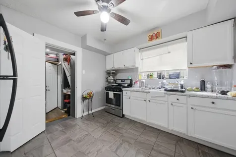 1025 North Trumbull Avenue Chicago IL 60651
