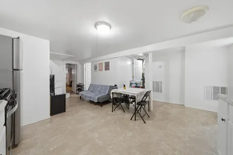 1025 North Trumbull Avenue Chicago IL 60651