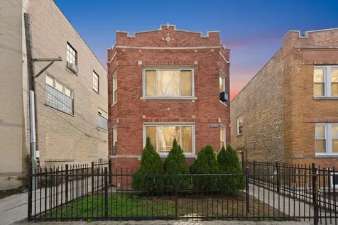 1025 North Trumbull Avenue Chicago IL 60651