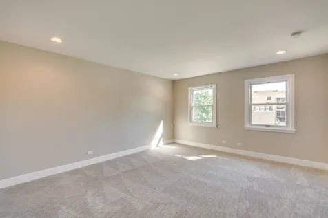 3119 Lake Avenue Wilmette IL 60091