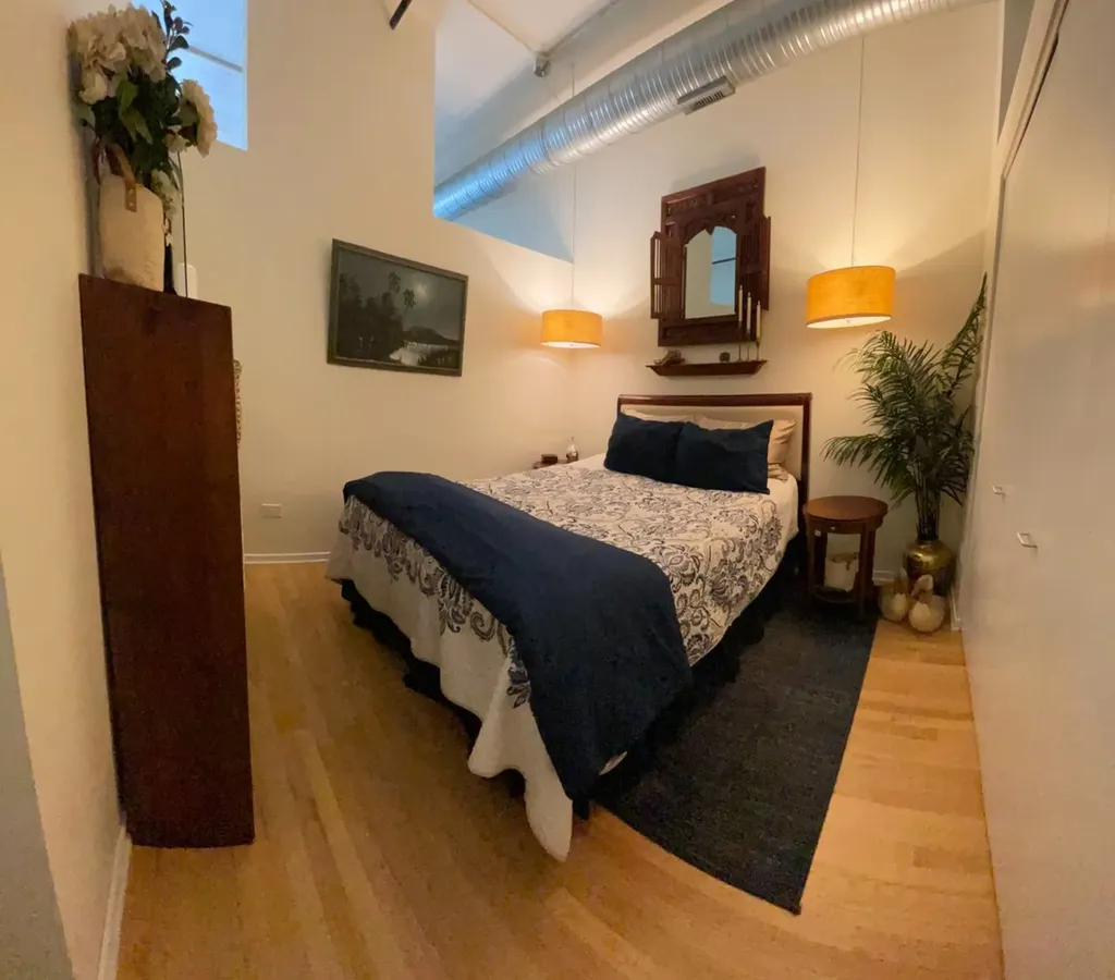 849 North Franklin Street Chicago IL 60610