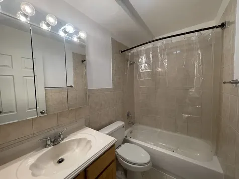444 East Osage Lane Palatine IL 60074
