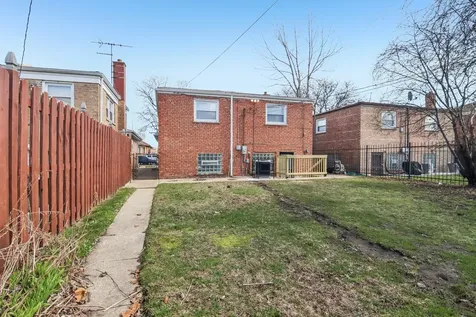 8630 South Indiana Avenue Chicago IL 60619