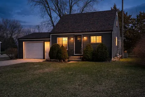 8415 Ravere Street Machesney Park IL 61115