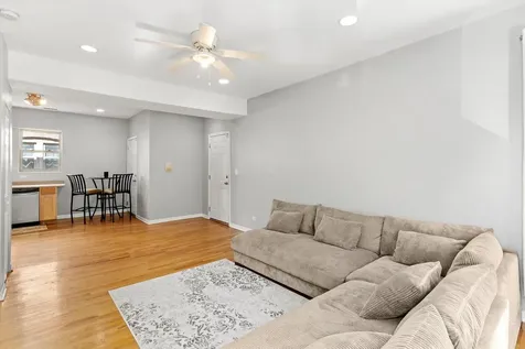 854 East 82nd Street Chicago IL 60619