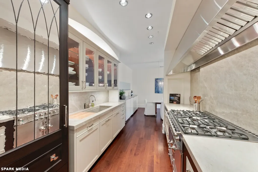 2030 North Sedgwick Street Chicago IL 60614