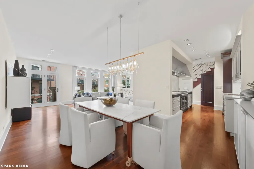 2030 North Sedgwick Street Chicago IL 60614