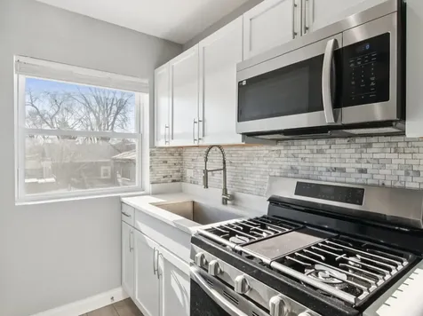 4208 Oak Street Bellwood IL 60104