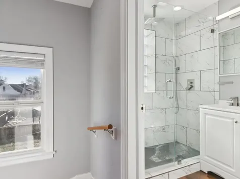 4208 Oak Street Bellwood IL 60104