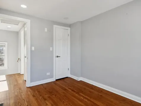 4208 Oak Street Bellwood IL 60104