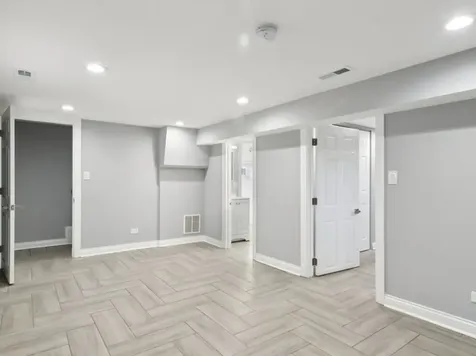 4208 Oak Street Bellwood IL 60104