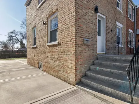 4208 Oak Street Bellwood IL 60104