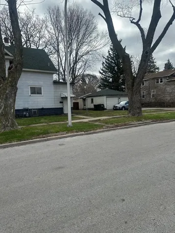 316 West 138th Street Riverdale IL 60827