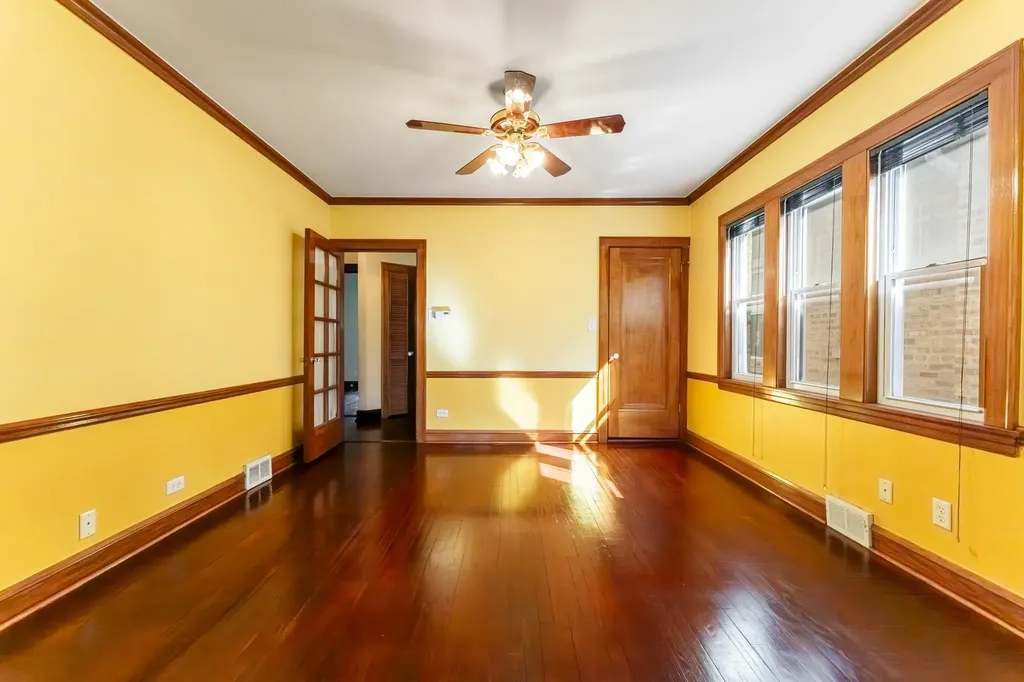6120 West School Street Chicago IL 60634