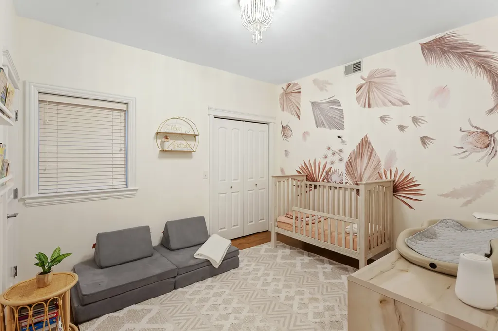 1915 West Diversey Parkway Chicago IL 60614