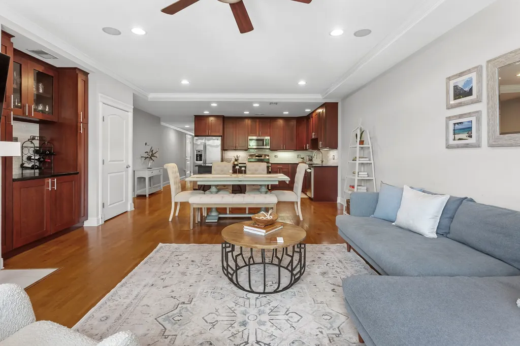 1915 West Diversey Parkway Chicago IL 60614