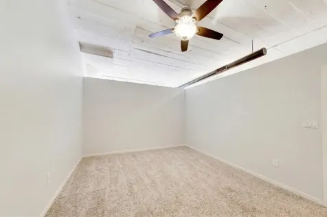 1069 West 14th Place Chicago IL 60608