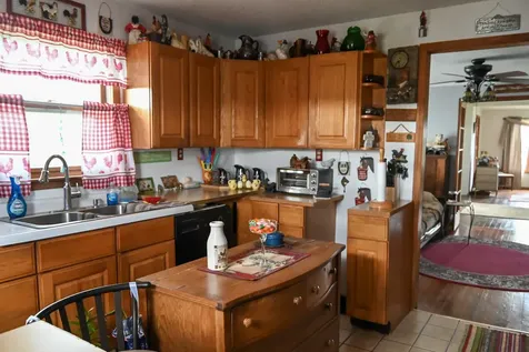 9021 East 2250 North Road Danville IL 61834