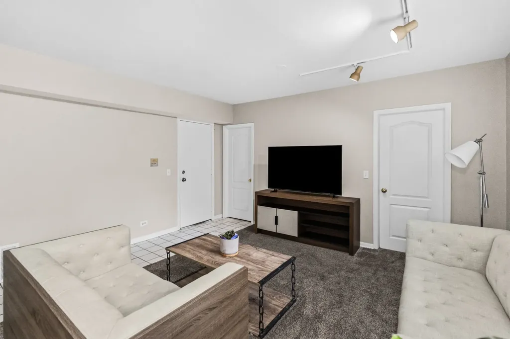 4527 South Drexel Boulevard Chicago IL 60653