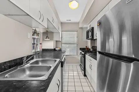 4527 South Drexel Boulevard Chicago IL 60653