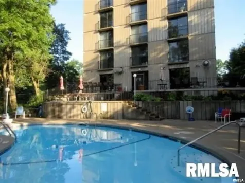 1800 7TH Street East Moline IL 61244