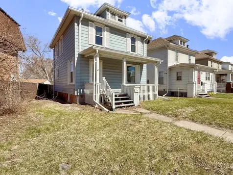 1841 Avenue Of The Cities Avenue Moline IL 61265
