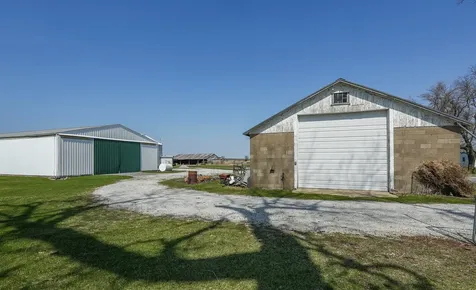 11526 North 3500w Road Manteno IL 60950