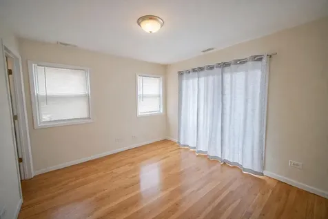 3704 West Lexington Street Chicago IL 60624