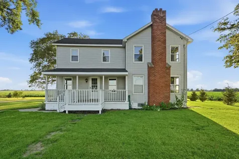 10120 North 1000 East Road Manteno IL 60950