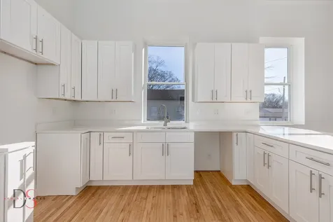 130 West Scott Street Seneca IL 61360