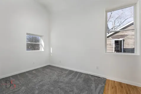 130 West Scott Street Seneca IL 61360