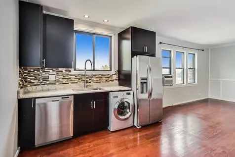 5655 North Spaulding Avenue Chicago IL 60659